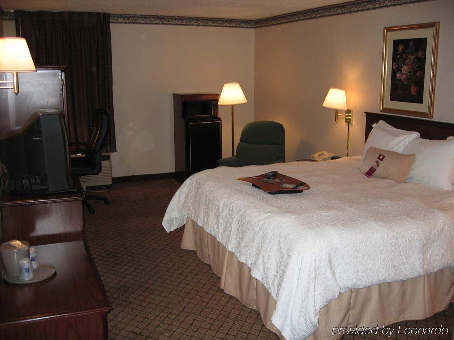 Hampton Inn West Columbus Bilik gambar